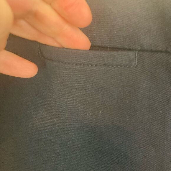 Talbots NWOT stretch twill curvy petites cropped Capri pants w/ buttons on leg - Picture 5 of 10